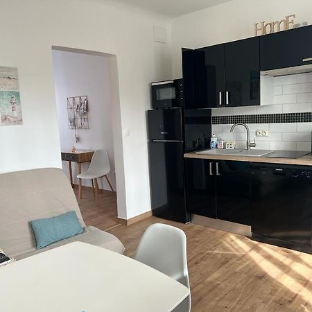Appartement proche plage et commerces Royan Extérieur photo