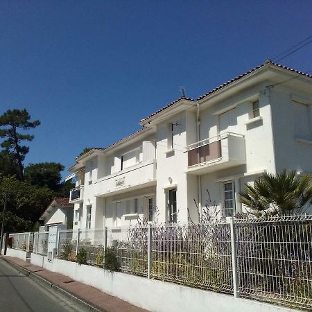 Appartement proche plage et commerces Royan Extérieur photo